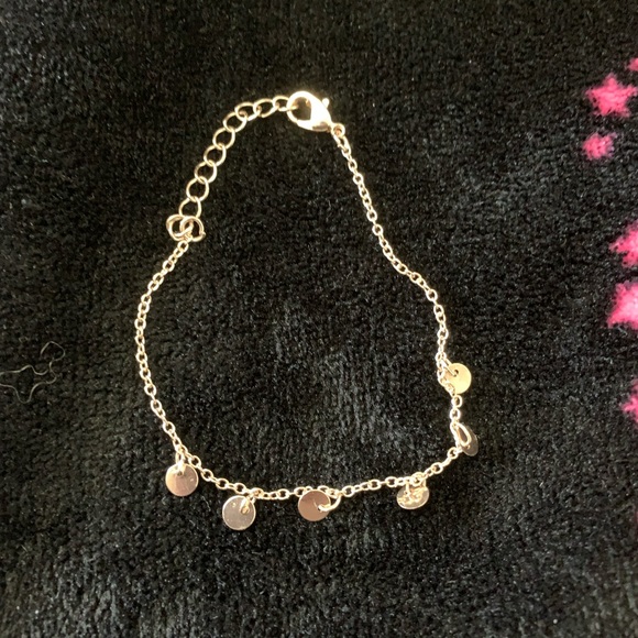 Dainty Bracelet NEW - Picture 2 of 3